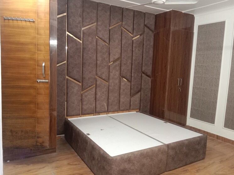 Bedroom, ashram 2.5 Bedroom 70 Sq.Yd. Builder Floor In Ashram Delhi 7898366