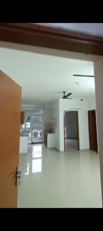 Furnished Amenities in 2 BHK Apartment at Adani Aangan, Sector 89a – for Rent
