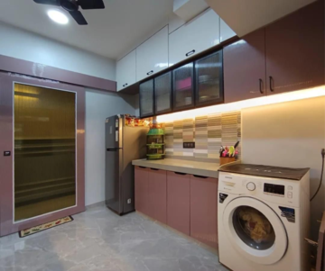 Living Room in 2 BHK Apartment at Saket Towers Chs Ltd, Saket Complex – for Sale