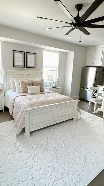 Bedroom in 2.5 BHK Builder Floor at Krishna Nagar – for Rent