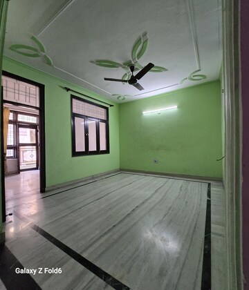 3 BHK Builder Floor For Rent in Chattarpur