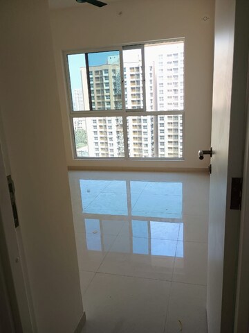 Room in 1 BHK Apartment at Godrej Green Cove, Mahalunge – for Rent