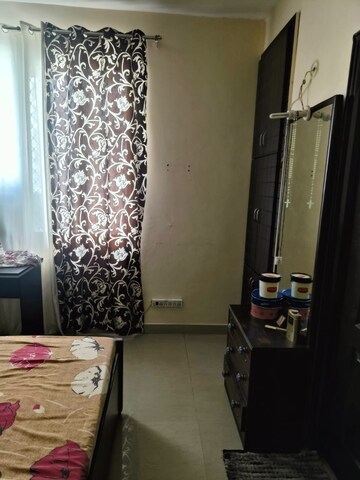 Bedroom in 2 BHK Apartment at Piyush Heights, Sector 89 – for Rent