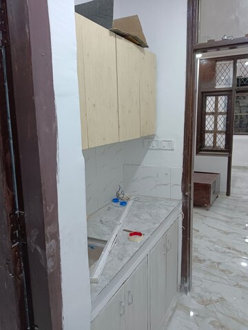 Kitchen in 1 BHK Builder Floor at Lajpat Nagar – for Rent