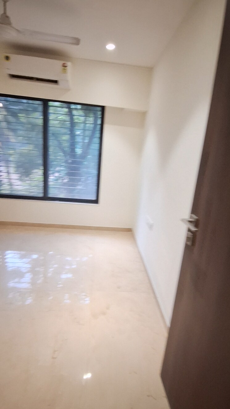 Room, andheri west 2 Bedroom 711 Sq.Ft. Apartment In Andheri West Mumbai 7898803