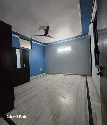 Master Bedroom in 3 BHK Builder Floor at JVTS Gardens, Chattarpur – for Rent