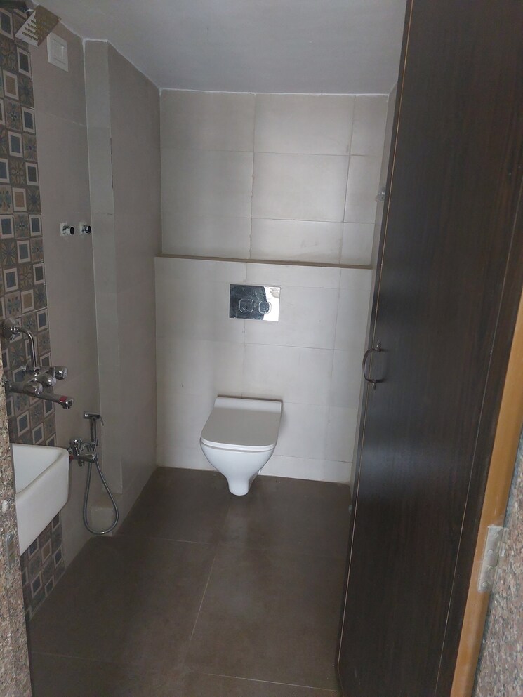 Bathroom, dev-entilla 1 Bedroom 670 Sq.Ft. Apartment In Badlapur East Thane 7898819