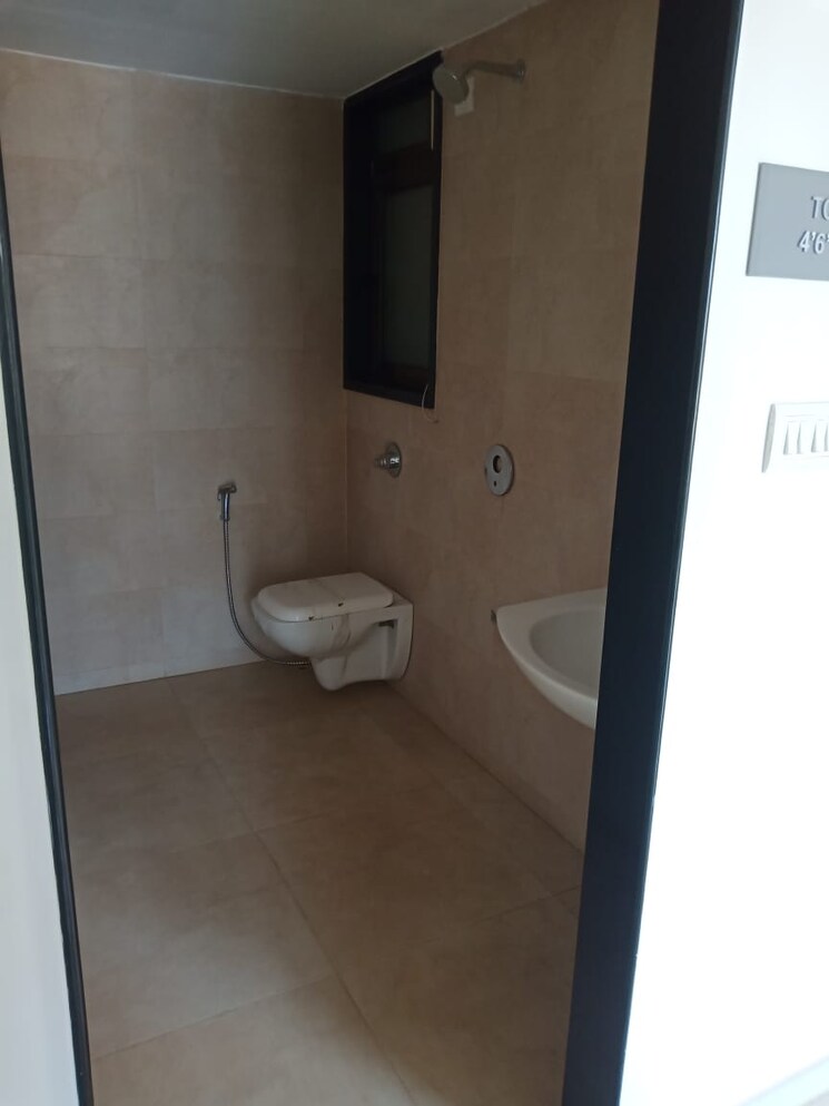 Bathroom, runwal-gardens-phase-3 1 Bedroom 446 Sq.Ft. Apartment In Dombivli East Thane 7898877