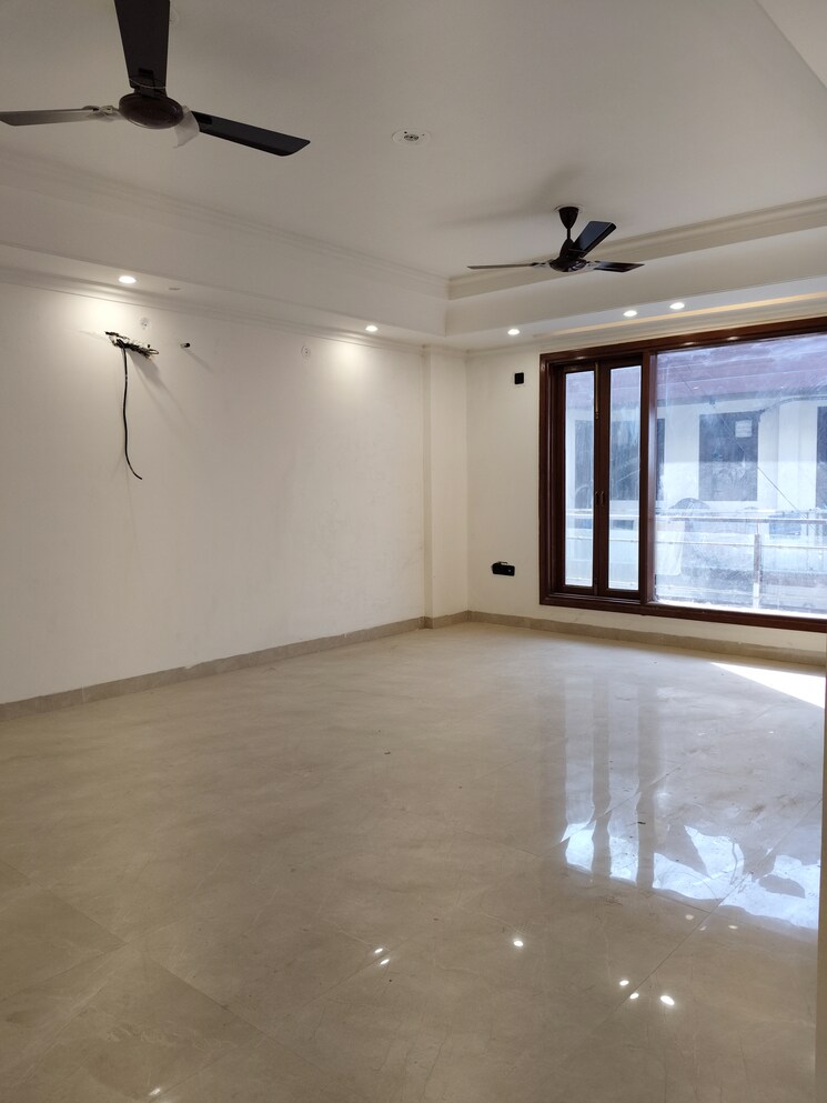 Room, chattarpur 4 Bedroom 2200 Sq.Ft. Builder Floor In Chattarpur Delhi 7898891