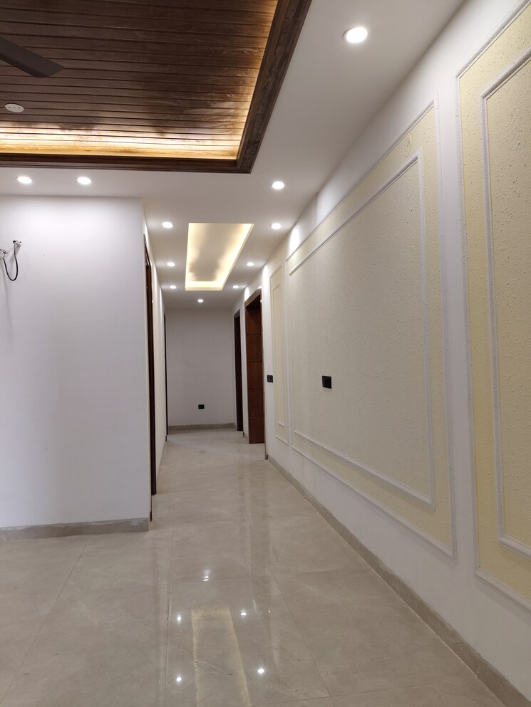 undefined, chattarpur 4 Bedroom 2200 Sq.Ft. Builder Floor In Chattarpur Delhi 7898891