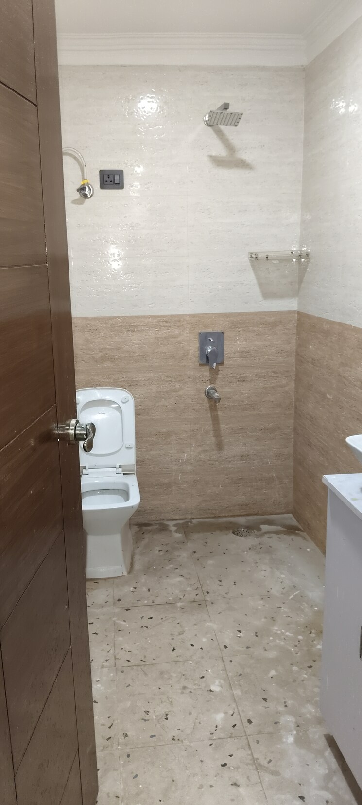 Bathroom, chattarpur 3 Bedroom 1350 Sq.Ft. Builder Floor In Chattarpur Delhi 7898922