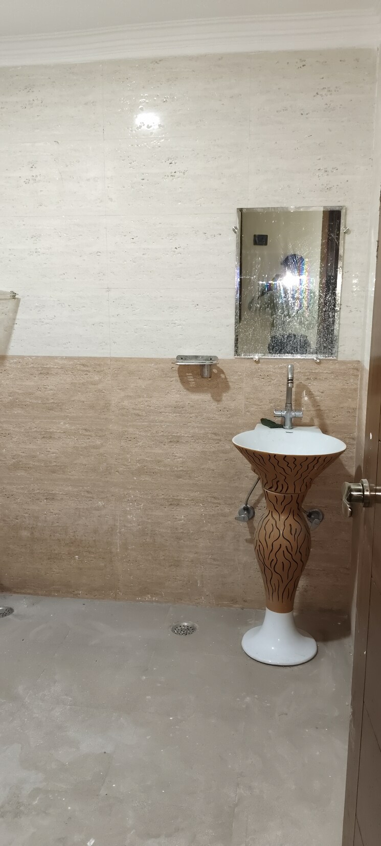 Bathroom, chattarpur 3 Bedroom 1350 Sq.Ft. Builder Floor In Chattarpur Delhi 7898922