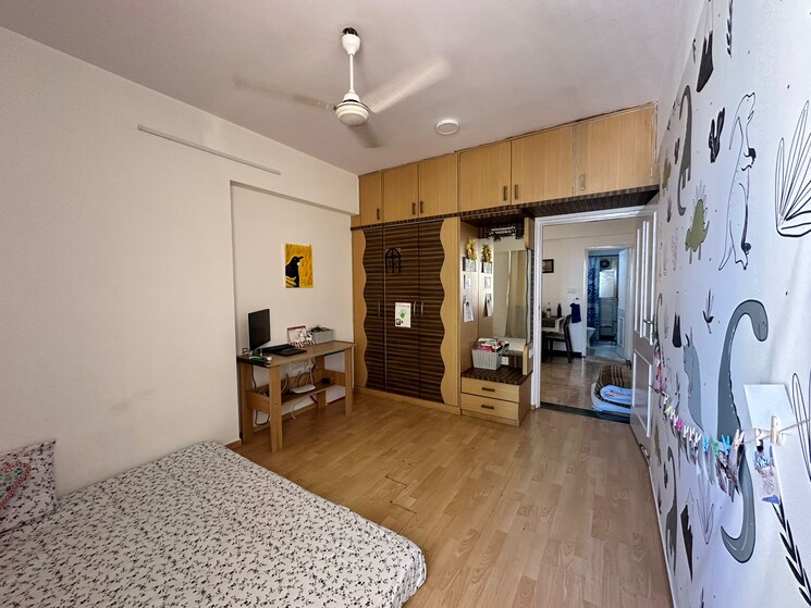 Bedroom, hiranandani-gardens-glen-classic 3 Bedroom 1400 Sq.Ft. Apartment In Powai Mumbai 7898940