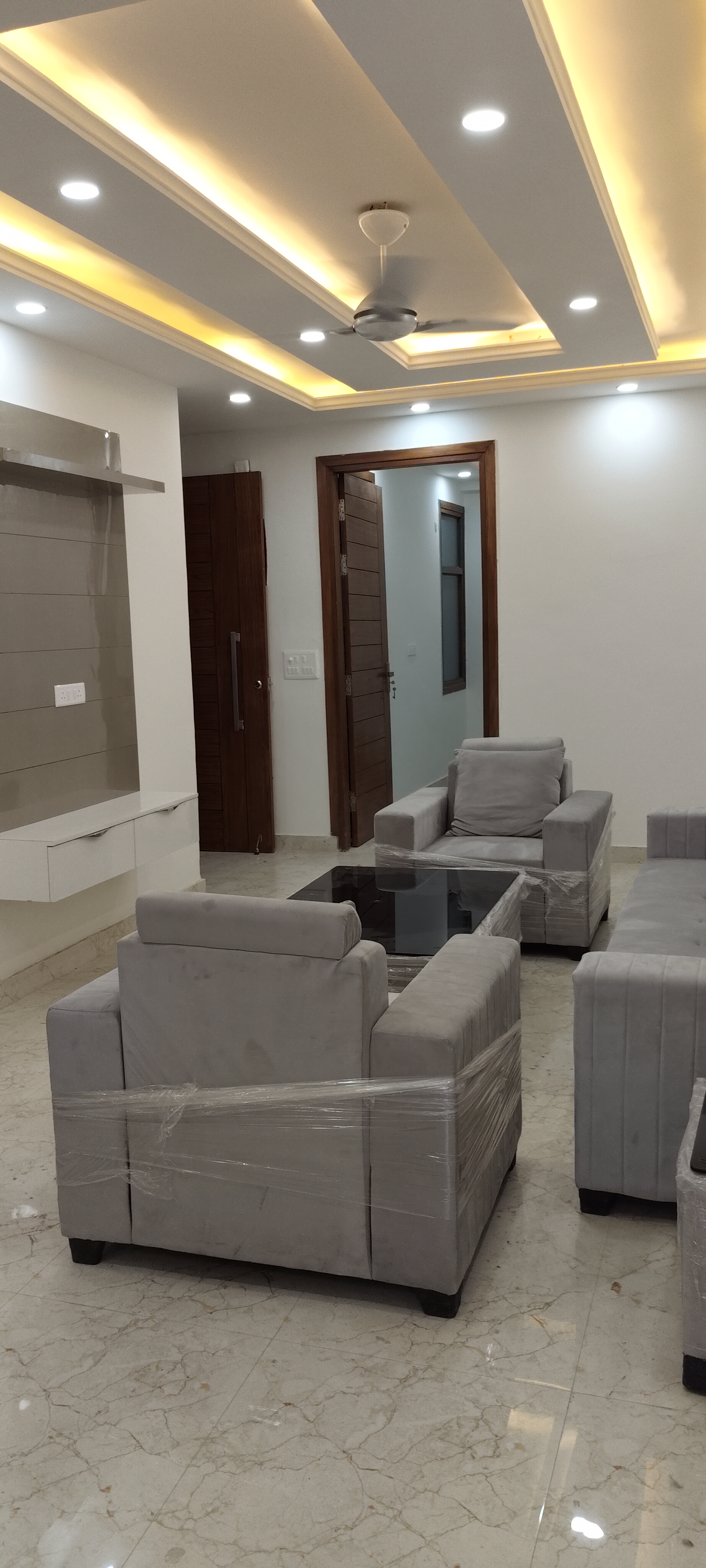 3 BHK + Extra Room Builder Floor For Sale in Chattarpur