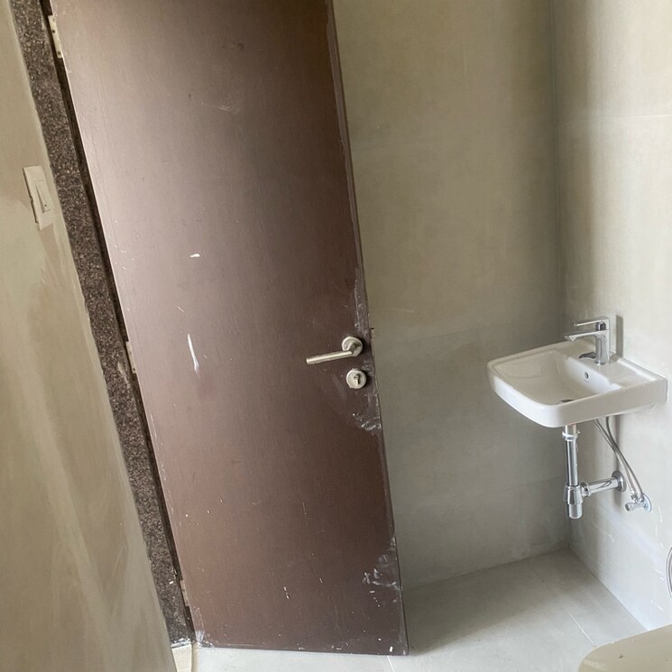 Attached Bathroom, puranik-city-reserva 1 Bedroom 477 Sq.Ft. Apartment In Koliwada Thane 7899021