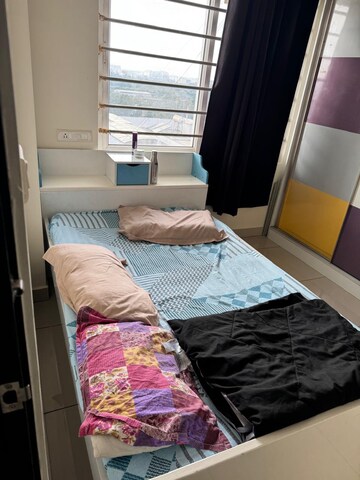 Bedroom in 2 BHK Apartment at Disha Central Park, Varthur Road – for Rent