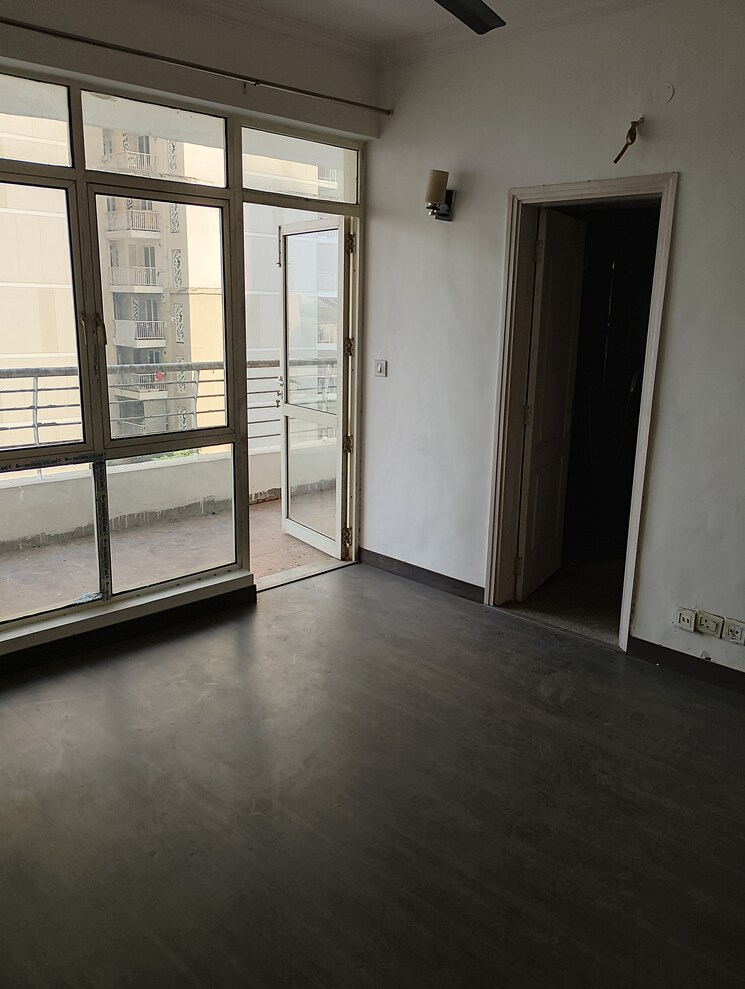 Room, paras-dews 2 Bedroom 1385 Sq.Ft. Apartment In Sector 106 Gurgaon 7899051