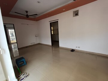 Room in 2 BHK Apartment at Nimbus The Hyde park, Sector 78 – for Sale