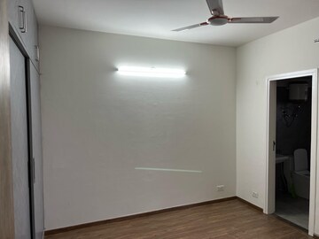 Room in 2 BHK Builder Floor at Vatika Xpressions, Sector 88b – for Rent