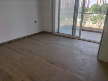 Room in 2 BHK Builder Floor at Vatika Xpressions, Sector 88b – for Rent