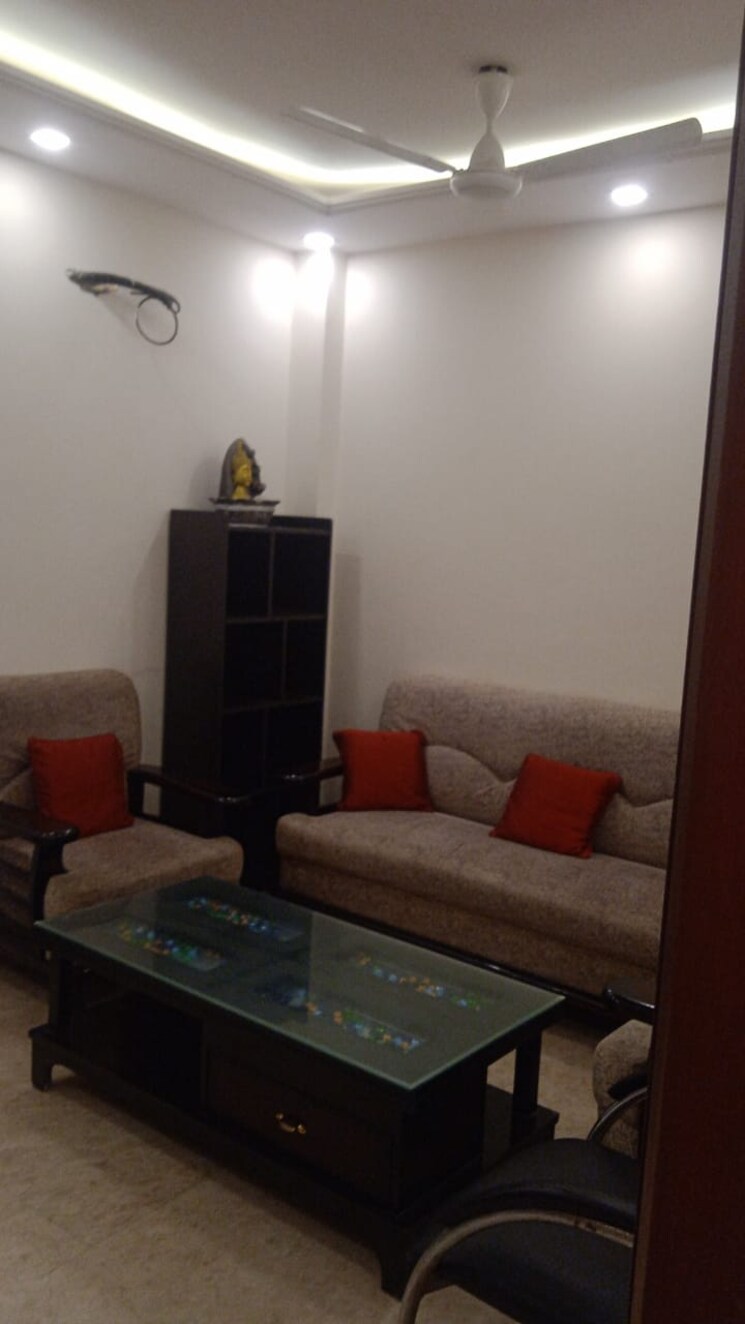 Living Room, lajpat nagar 2 Bedroom 1000 Sq.Ft. Builder Floor In Lajpat Nagar Delhi 7899108
