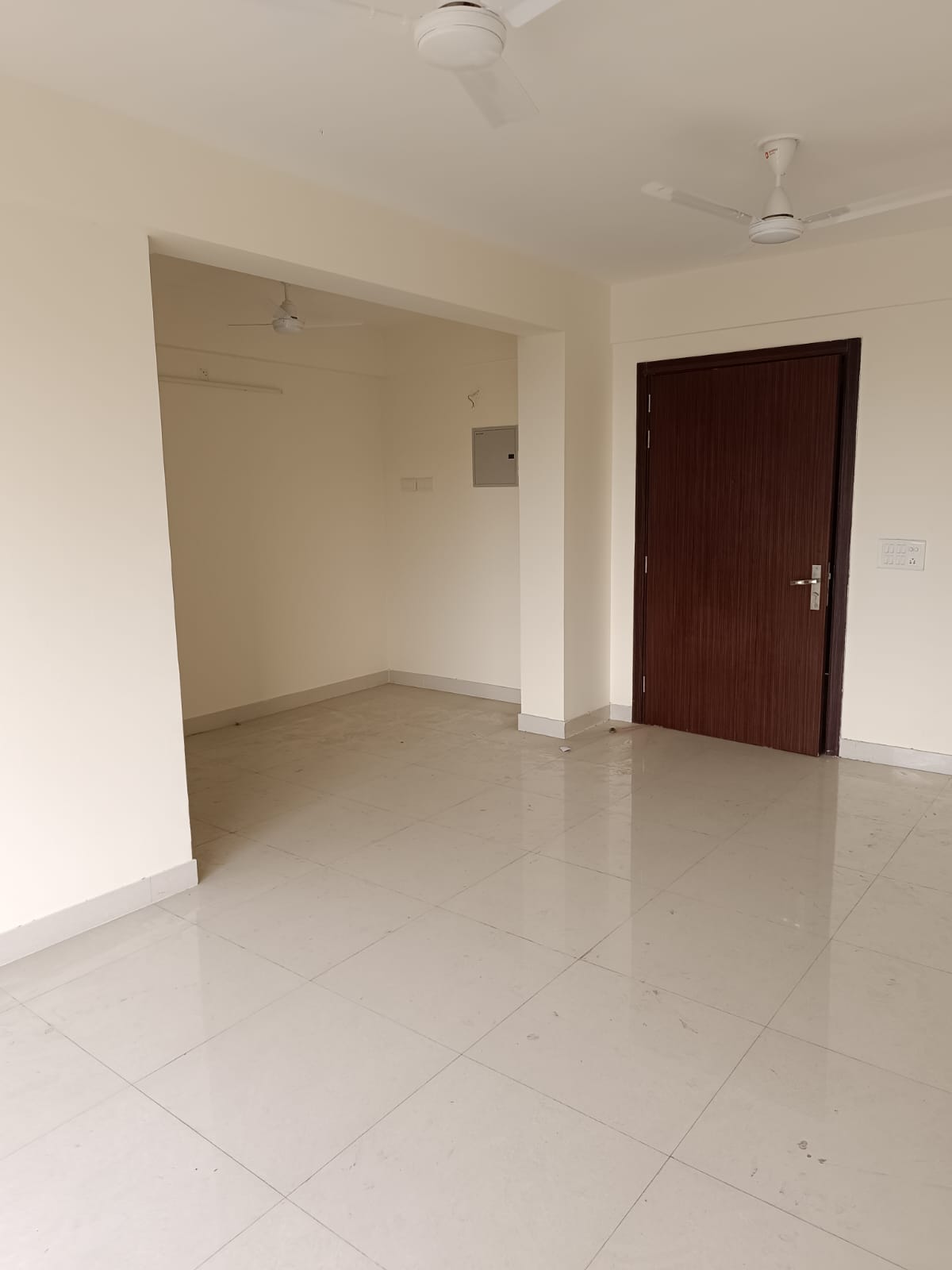 2 BHK Apartment For Sale in Indiabulls Centrum Park