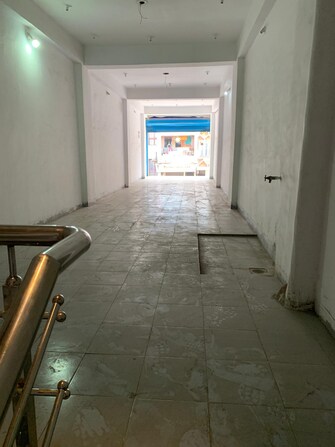 Commercial Shop 3000 Sq.Ft. For Rent in Haripura Surat  7688972