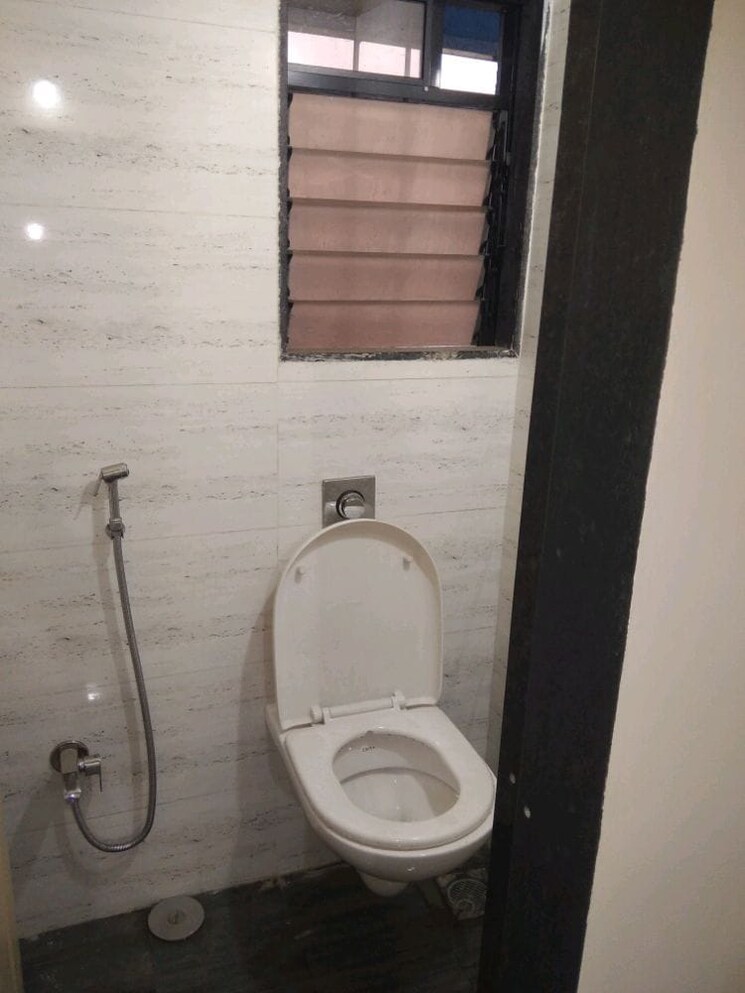 Attached Bathroom, themghar 1 Bedroom 597 Sq.Ft. Apartment In Themghar Thane 7899255