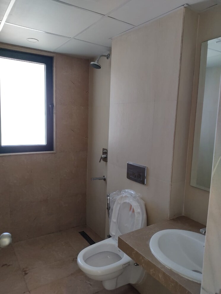 Bathroom, supreme-belmac-residences 3.5 Bedroom 1500 Sq.Ft. Apartment In Kalyani Nagar Pune 7899209