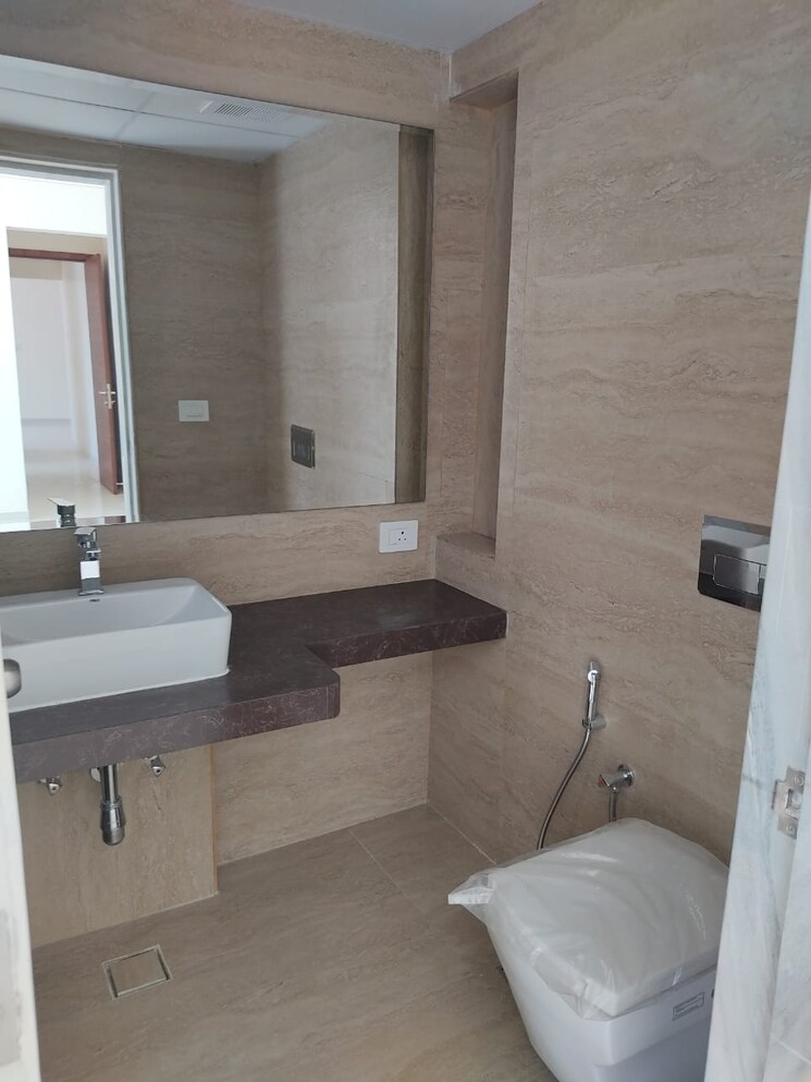 Bathroom, supreme-belmac-residences 3.5 Bedroom 1500 Sq.Ft. Apartment In Kalyani Nagar Pune 7899209