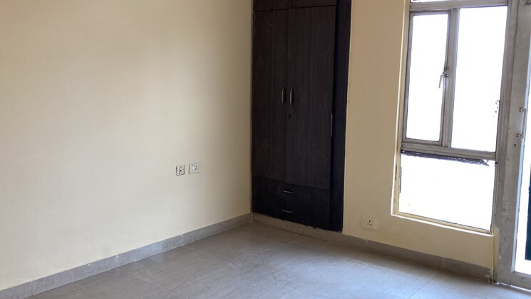 Room, indrapuram 2 Bedroom 1100 Sq.Ft. Apartment In Indrapuram Ghaziabad 7899196
