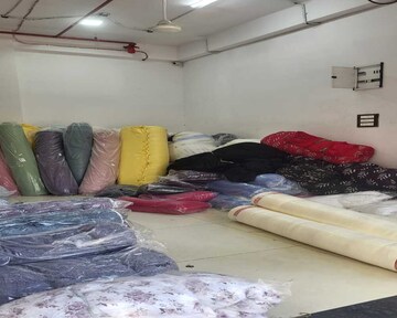 Bedroom in  Shop at Dadar East – for Sale