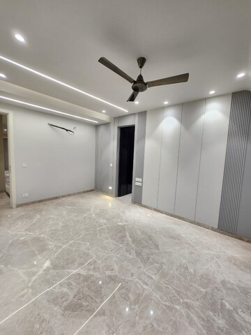 2 BHK Apartment For Sale in Godrej Air Sector 85, Sector 85
