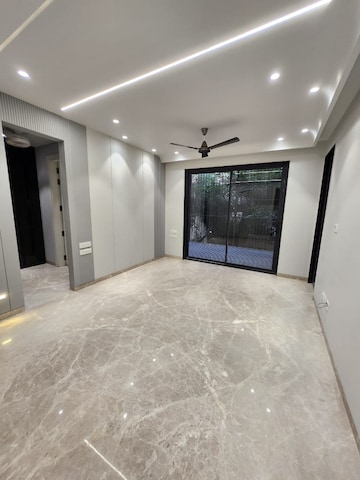 Room in 2 BHK Apartment at Godrej Air Sector 85, Sector 85 – for Sale