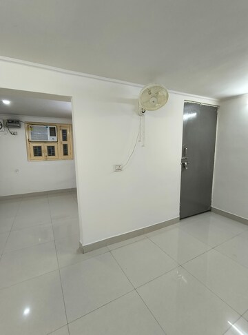 Room in 1.5 BHK Builder Floor at New Ashok Nagar – for Rent