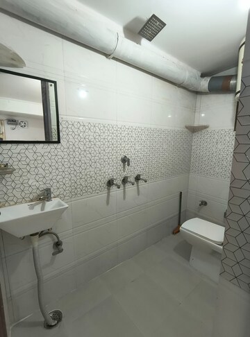 Bathroom in 1.5 BHK Builder Floor at New Ashok Nagar – for Rent