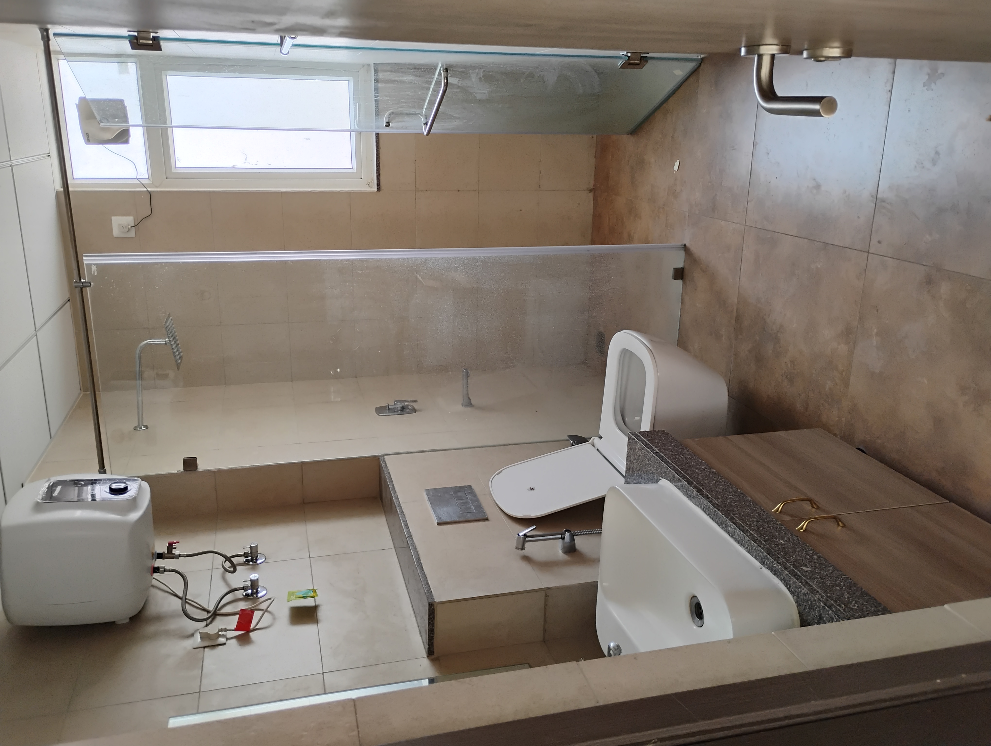 2.5 BHK Builder Floor For Sale in Smart World Gems