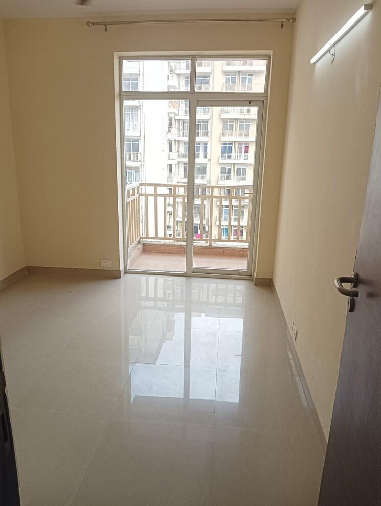 Room, paras-dews 3 Bedroom 1760 Sq.Ft. Apartment In Sector 106 Gurgaon 7899397