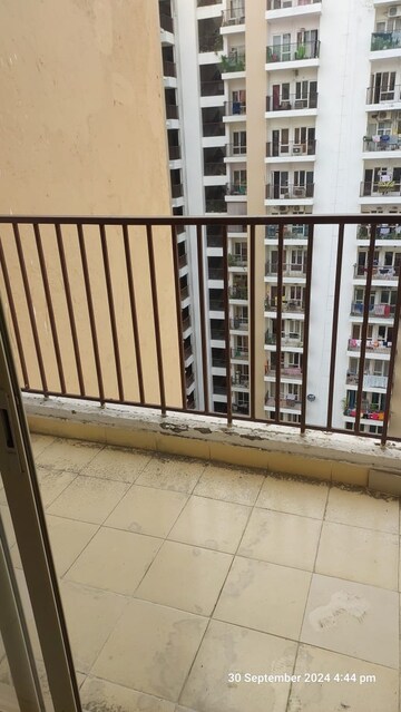 3 BHK Apartment For Rent in Panchsheel Greens II, Sector 16 Greater Noida