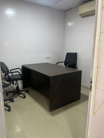 Commercial Office Space 800 Sq.Ft. For Rent in Sector 16 Noida  7899455