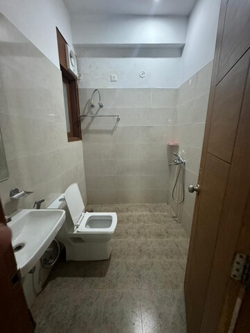 Bathroom in 1 RK Independent House at Unitech Arcadia, South City 2 – for Rent