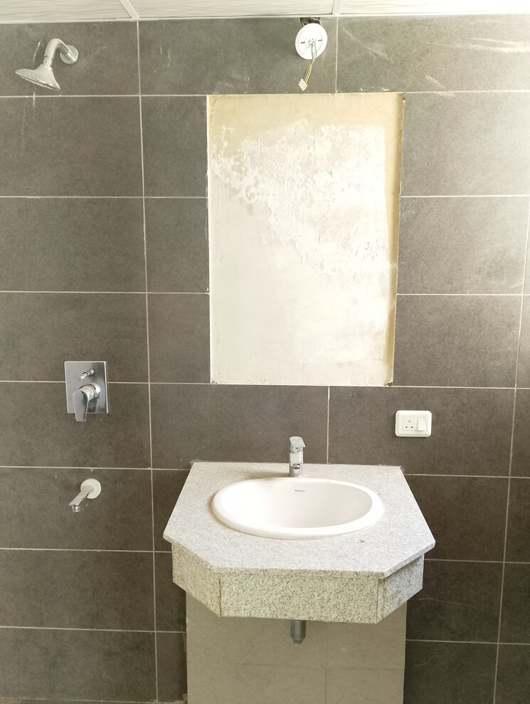 Bathroom, sector 106 4 Bedroom 2355 Sq.Ft. Apartment In Sector 106 Gurgaon 7899568