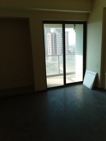 Room in 4 BHK Apartment at Sector 106 – for Sale