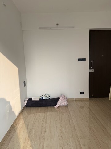 Room in 1 BHK Apartment at VTP Belair E And F Building, Mahalunge – for Rent