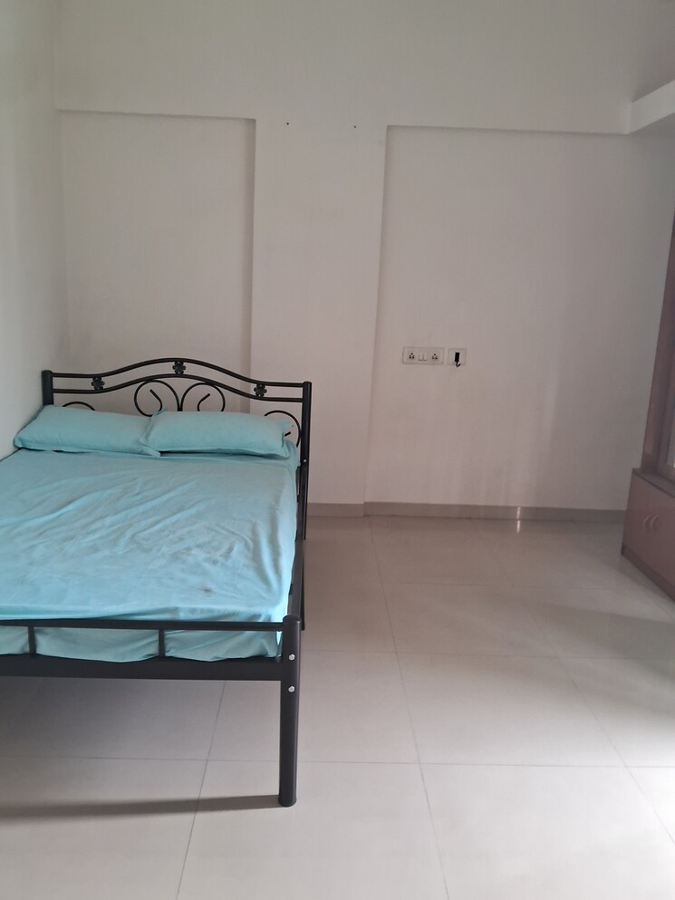 Room, shirine-garden-co-operative-housing-society-ltd 3 Bedroom 1600 Sq.Ft. Apartment In Aundh Pune 7899627