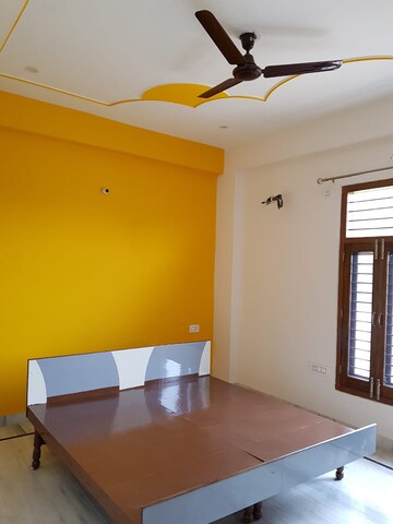 2 BHK Builder Floor For Rent in Sector 23