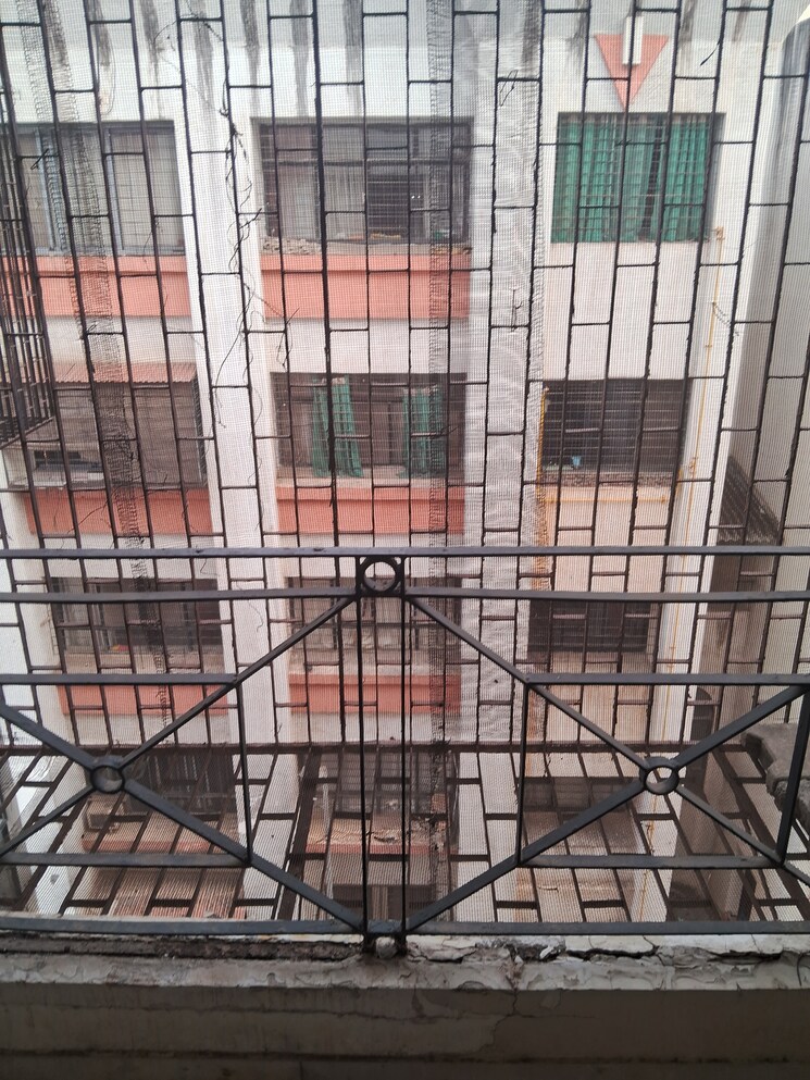 Exterior View, shirine-garden-co-operative-housing-society-ltd 3 Bedroom 1600 Sq.Ft. Apartment In Aundh Pune 7899627