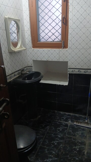Staircase in 2 BHK Apartment at Bhagirathi Sehkari Awas, Sector 62 – for Rent