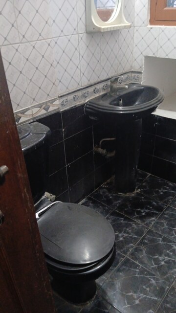 Bathroom in 2 BHK Apartment at Bhagirathi Sehkari Awas, Sector 62 – for Rent