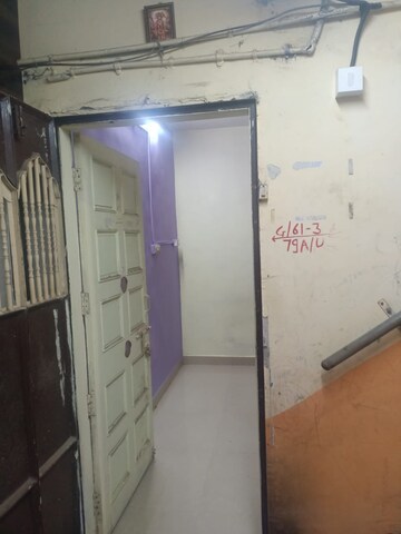 Master Bedroom in 1 RK Apartment at Thane West – for Rent